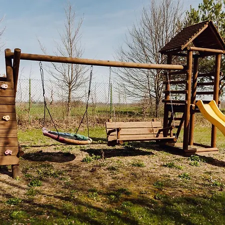 Wieś Ma Wzgórzu Сasa de vacaciones Wilkiejmy