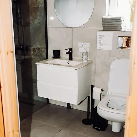 Wies Ma Wzgorzu * Wilkiejmy